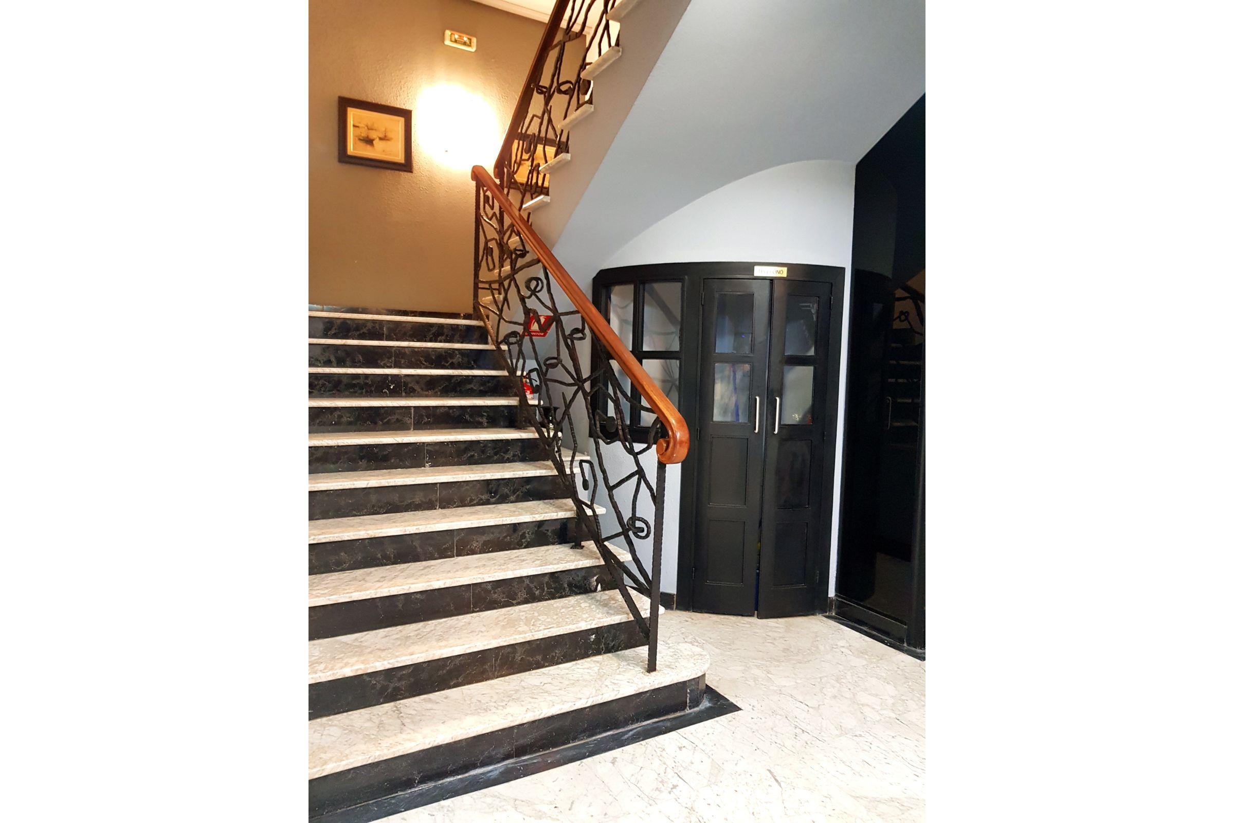 Hotel City House Las Lomas Oviedo Exterior photo