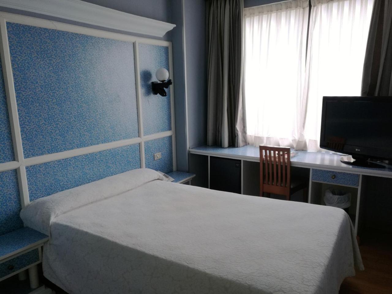 Hotel City House Las Lomas Oviedo Exterior photo